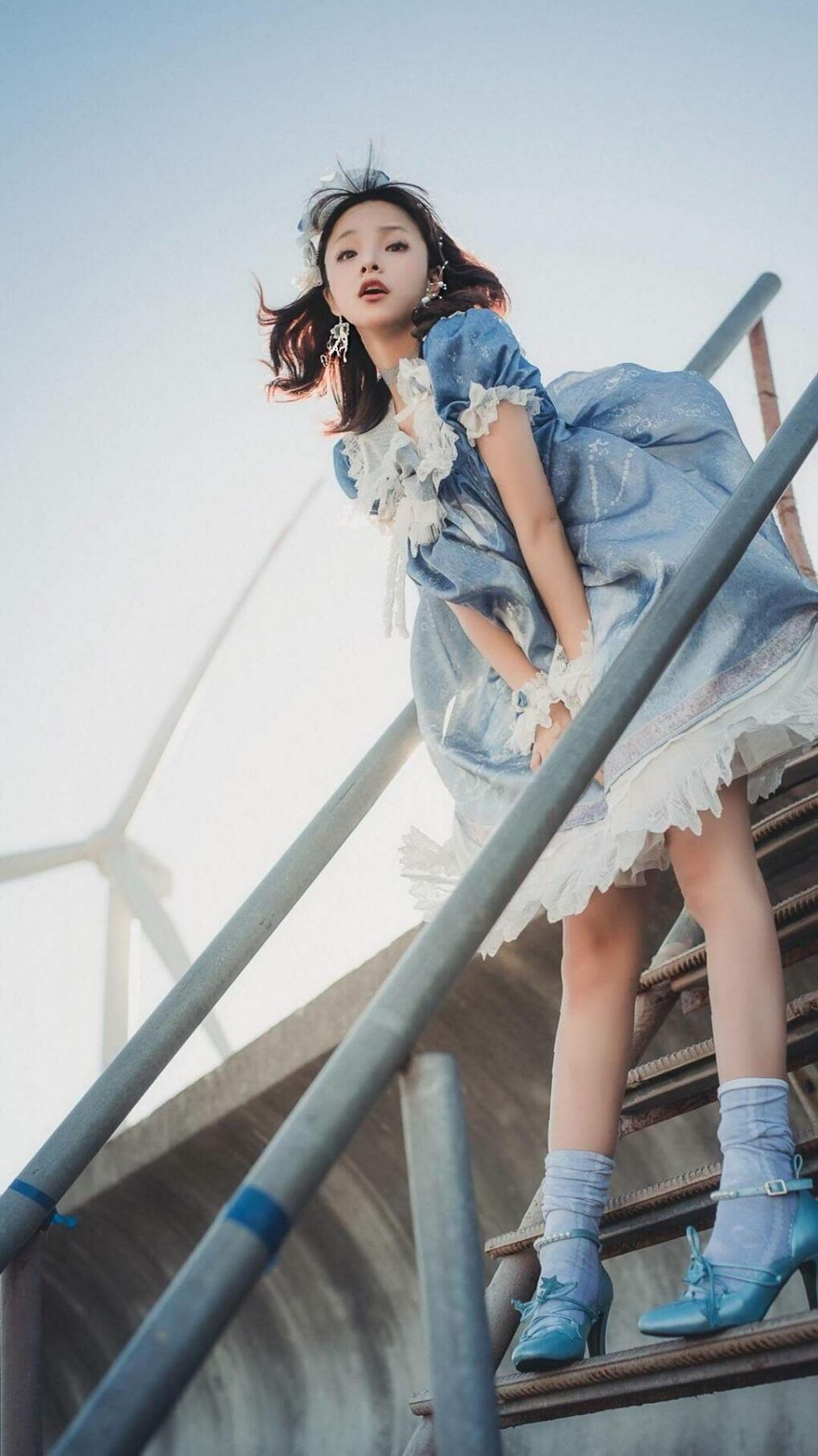 AYX SPORTS-布克突破能力大幅提升制造多次罚球机会，布克效力过哪些球队