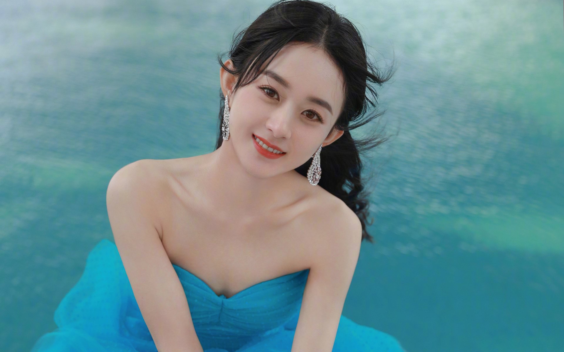 王楚钦现场指导青少年训练营,王楚钦精彩比赛